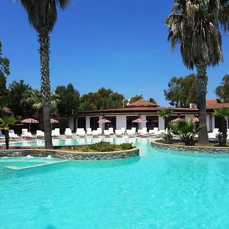 Villaggio Holiday Beach Hotel